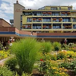 Biosphaerenhotel Graf Eberhard Bei Der Therme 4* 巴特乌拉赫