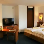 Biosphaerenhotel Graf Eberhard Bei Der Therme 4*