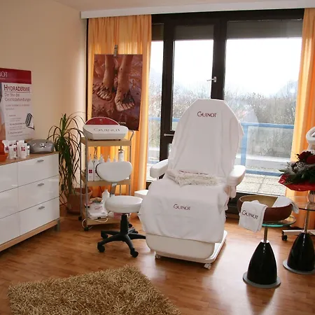 Biosphaerenhotel Graf Eberhard Bei Der Therme Hotel 4*