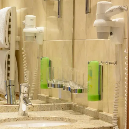 Biosphaerenhotel Graf Eberhard Bei Der Therme Hotel 4*
