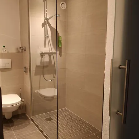 Biosphaerenhotel Graf Eberhard Bei Der Therme 4* 巴特乌拉赫