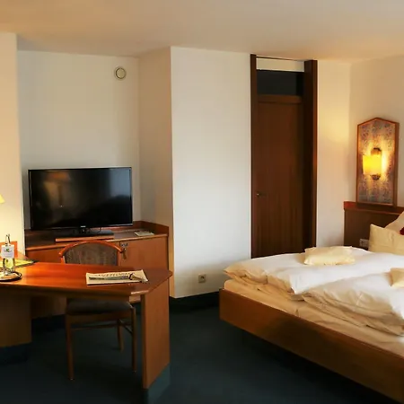 Graf Eberhard Hotel 4*