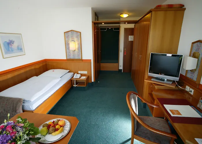 Biosphaerenhotel Graf Eberhard Bei Der Therme Hotel